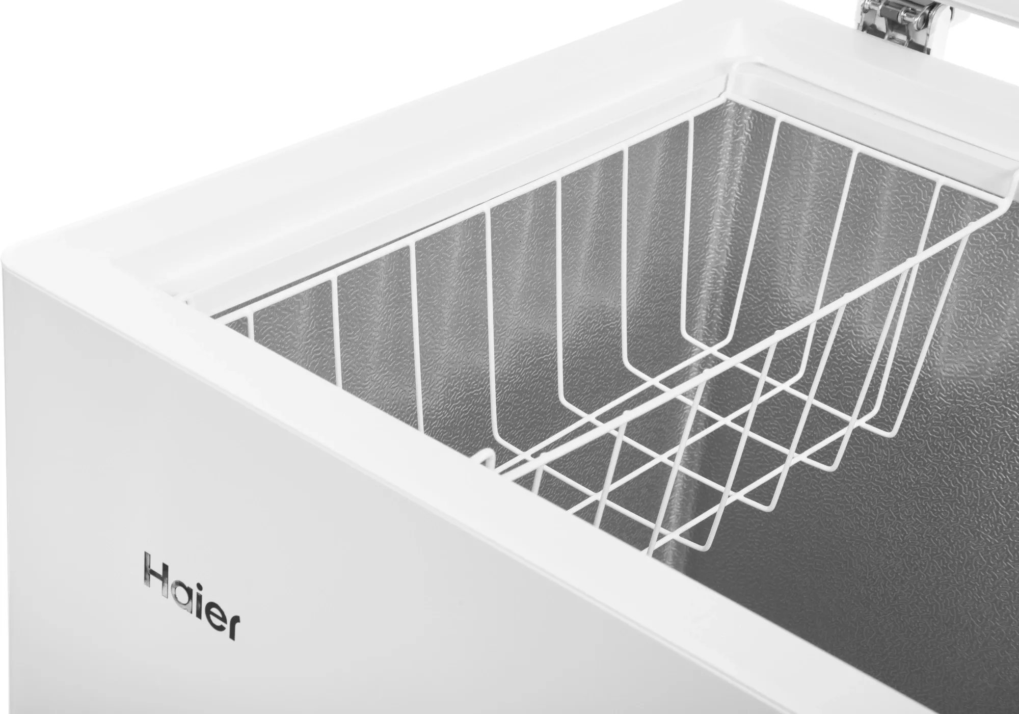 Морозильный ларь Haier HCE200R белый