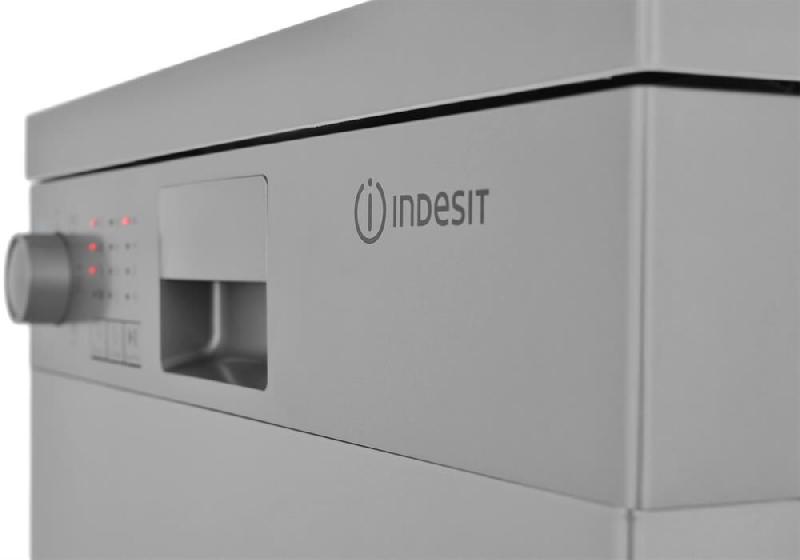 Посудомоечная машина INDESIT DFS 2A59 S