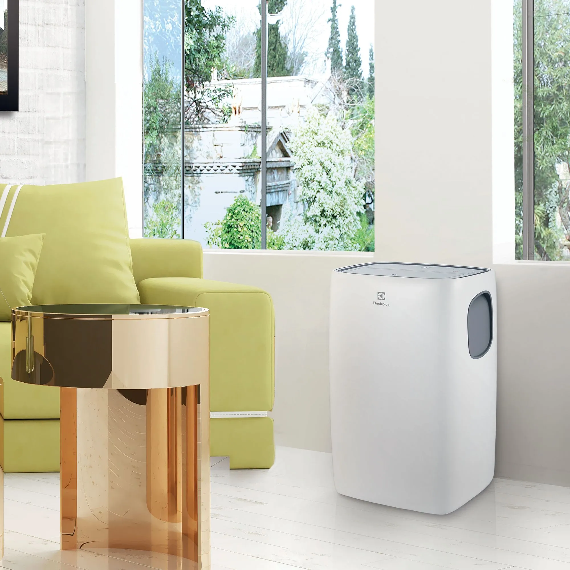 Кондиционер мобильный Electrolux Loft EACM-15 CL/N3 белый площ.37м2