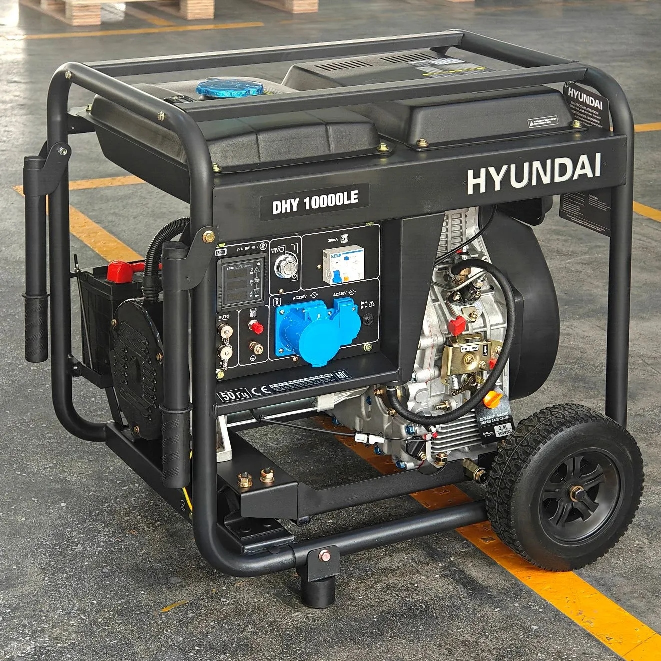 Генератор Hyundai DHY 10000LE