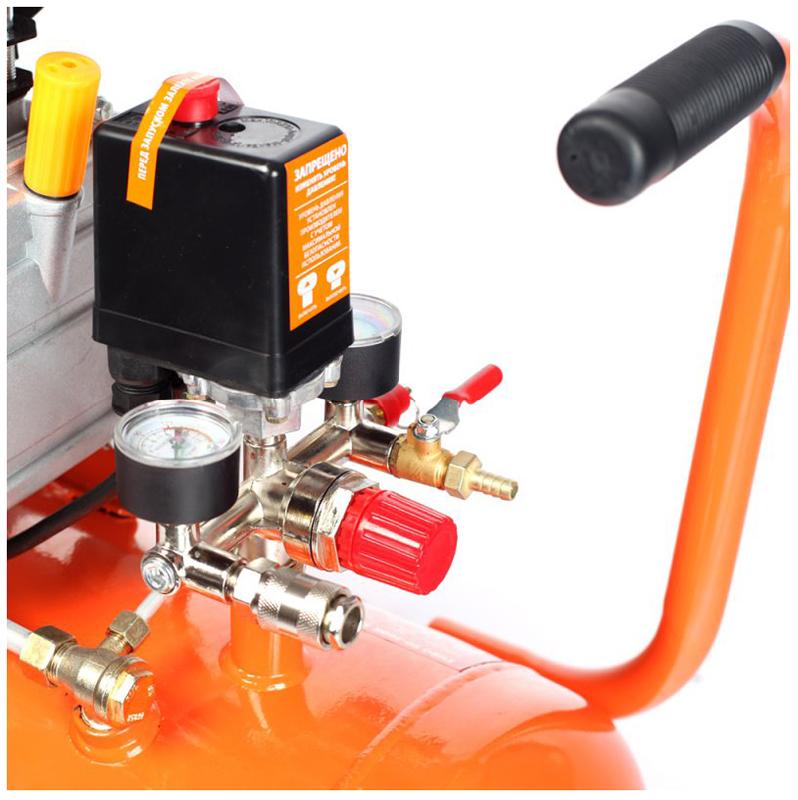 Компрессор Patriot EURO 50-260 K + набор пневиоинструмента KIT 5В, 525306316