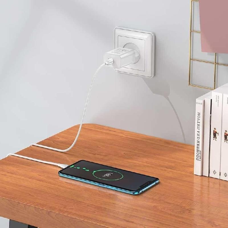 Зарядка Borofone Зарядка Borofone BA68A Glacier 1USB белый