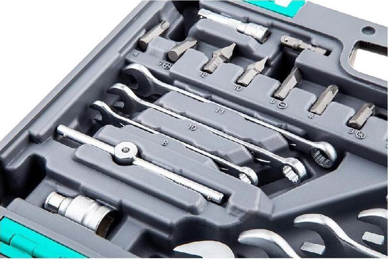 Набор инструментов STELS Набор инструментов, 1/2", 1/4", CrV, пластиковый кейс 82 предм.