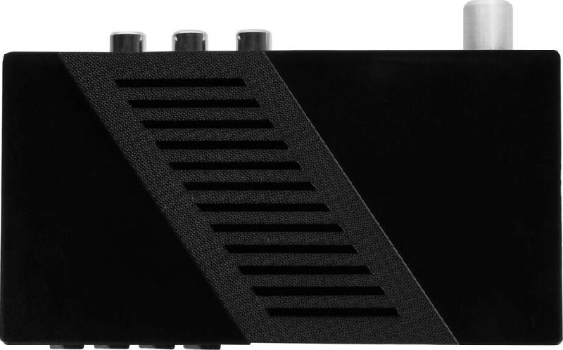 Ресивер DVB-T2 Starwind CT-140 черный